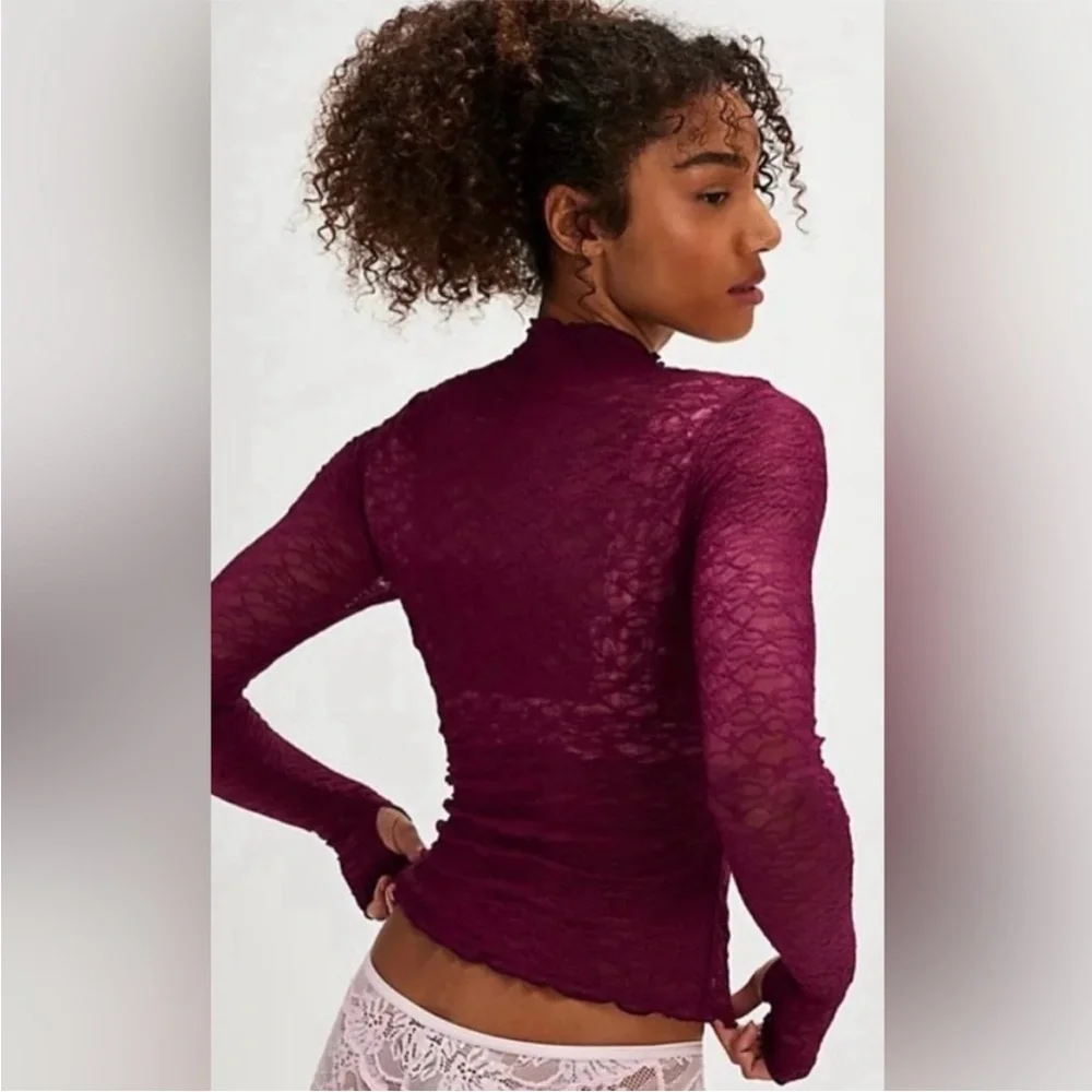 INTIMATELY Free people FROM THE START MOCKNECK LAYERING top sheer lace mesh